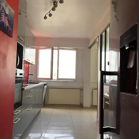 Apartment Lovely Near La Defense *