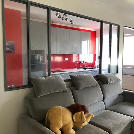 Apartment Lovely Near La Defense *